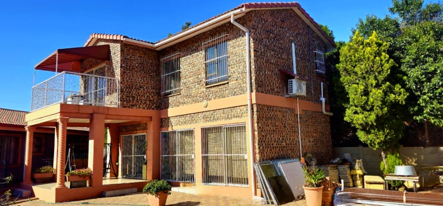 12 Bedroom Property for Sale in Fauna Free State